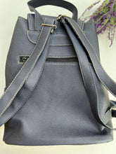 Load image into Gallery viewer, Zinnia Backpack