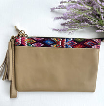 Load image into Gallery viewer, The Lily Wrislet