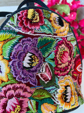 Load image into Gallery viewer, Mini Aria