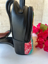 Load image into Gallery viewer, Mini Aria