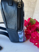 Load image into Gallery viewer, Mini Aria