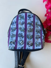 Load image into Gallery viewer, Mini Aria