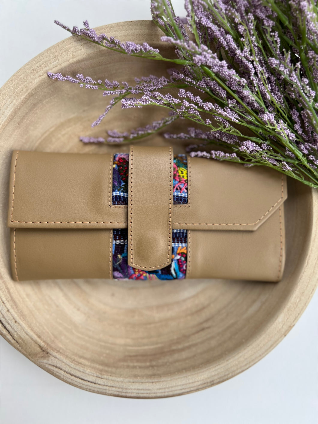 The Lily Wallet