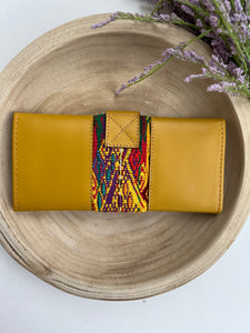 The Lily Wallet