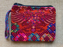 Load image into Gallery viewer, Huipil Wristlet 03
